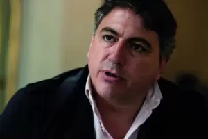 Un senador libertario que fue invitado como veedor de las elecciones fue deportado de Venezuela