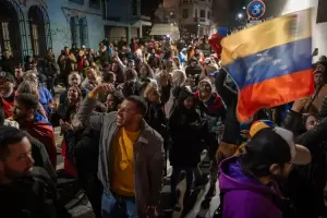 Elecciones en Venezuela: sin datos oficiales, el chavismo habla de "victoria" y la oposicin denuncia irregularidades