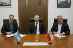 La Provincia firm convenio para trabajar en el alumbrado pblico de la Ruta 38 y Av. Circunvalacin