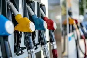 Autorizaron el autodespacho de combustibles en estaciones de todo el pas