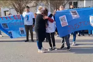 Segunda marcha reclamando justicia por Mara Milagros Vzquez en Recreo