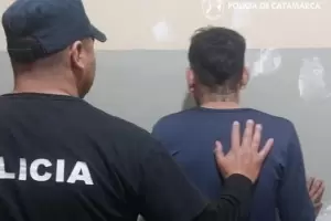 Lo encontraron por los techos, se fug pero lo aprehendieron