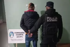 Intent robar una bici de una casa y la vctima lo termin deteniendo