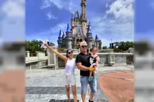 Burlando sigue en Disney y contina la polmica por su ausencia en Corrientes por el caso Loan