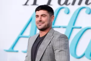 Zac Efron se accident durante sus vacaciones en Ibiza y fue internado de urgencia