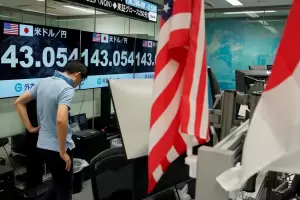 Las bolsas de Asia se desplomaron, Europa cotiza en rojo y caen los futuros de Wall Street