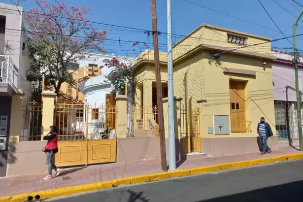 Habilitan a cuatro colegios de Catamarca a aumentar de entre un 50% y 70% su cuota