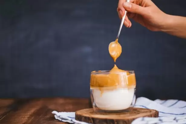 Sin horno: c�mo hacer un postre cremoso de caf� con 4 ingredientes y en pocos minutos