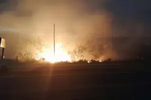 Se incendiaron unos pastizales en la Ruta Nacional N38