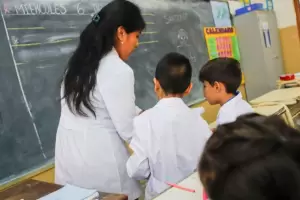 Catamarca avanza hacia la Jornada Completa con acuerdo de la Intersindical docente