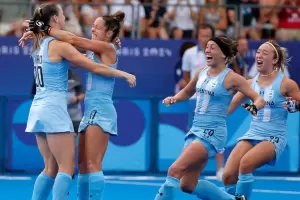 Pars 2024: Una jugadora de Las Leonas se convirti en la medallista olmpica argentina ms joven de la historia