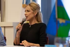 Yaez pide que declare su hermana