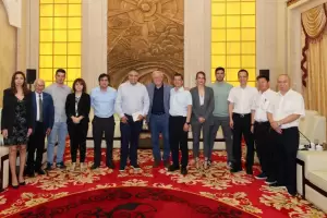 Dusso se reuni en China con el CEO del grupo Zijin  por el proyecto "3 Quebradas"
