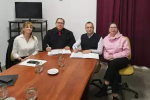 Acuerdan la implementacin de una tarjeta universitaria para estudiantes