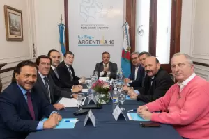 Jalil, junto con otros gobernadores del Norte Grande tuvieron su 20 Asamblea