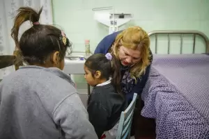 "Lleguemos al Barrio" brind asistencia en el Hogar Escuela