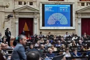 Media sancin a la Ley Finocchiaro que obliga a las escuelas a abrir los das de paro