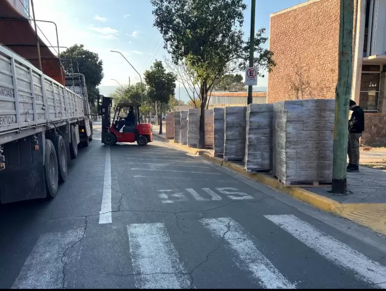 Salud adquirió 100 mil unidades de Soluciones Parenterales