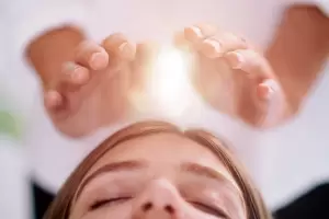 Cmo practicar Reiki desde casa