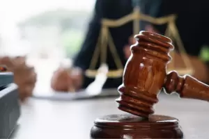 Condenan a tres aos de prisin a un hombre por abusar de la hija de su pareja