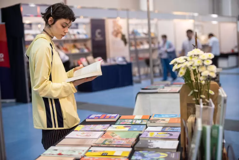 feria del libro y ponchito