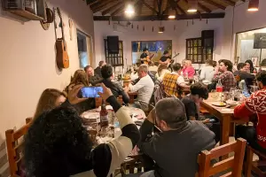 Se viene un nuevo fin de semana de pea y Feria en la Casa de la Puna