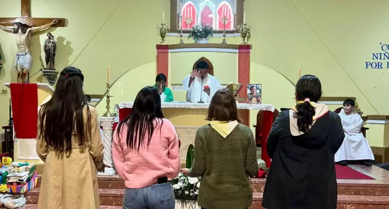 Presentan grupo de la IAM en la parroquia Jess Nio