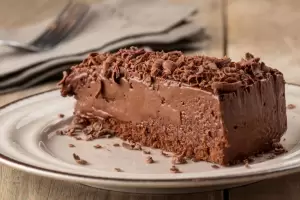 Cmo hacer la mejor torta de mousse de chocolate?: Receta fcil e ideal para los amantes de lo dulce