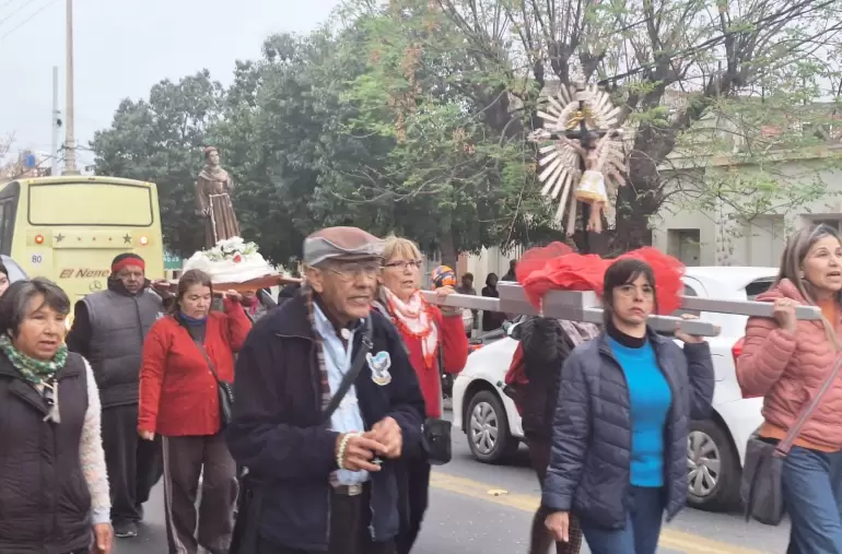 La comunidad de Santa Rosa de Lima vivi el cierre de las fiestas patronales