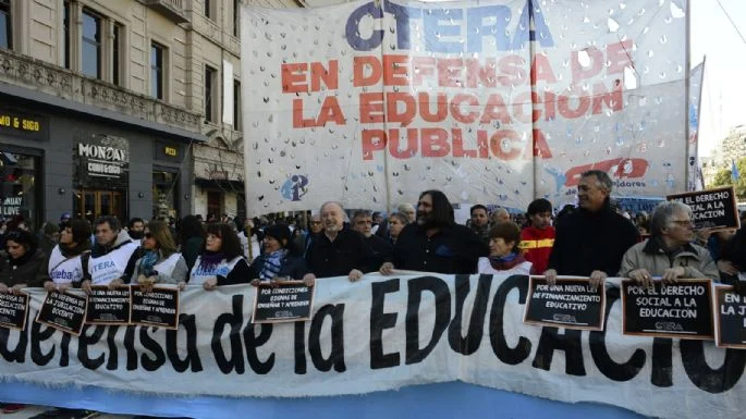 CTERA lanza un paro nacional docente para el 2 de marzo con carpas y ...