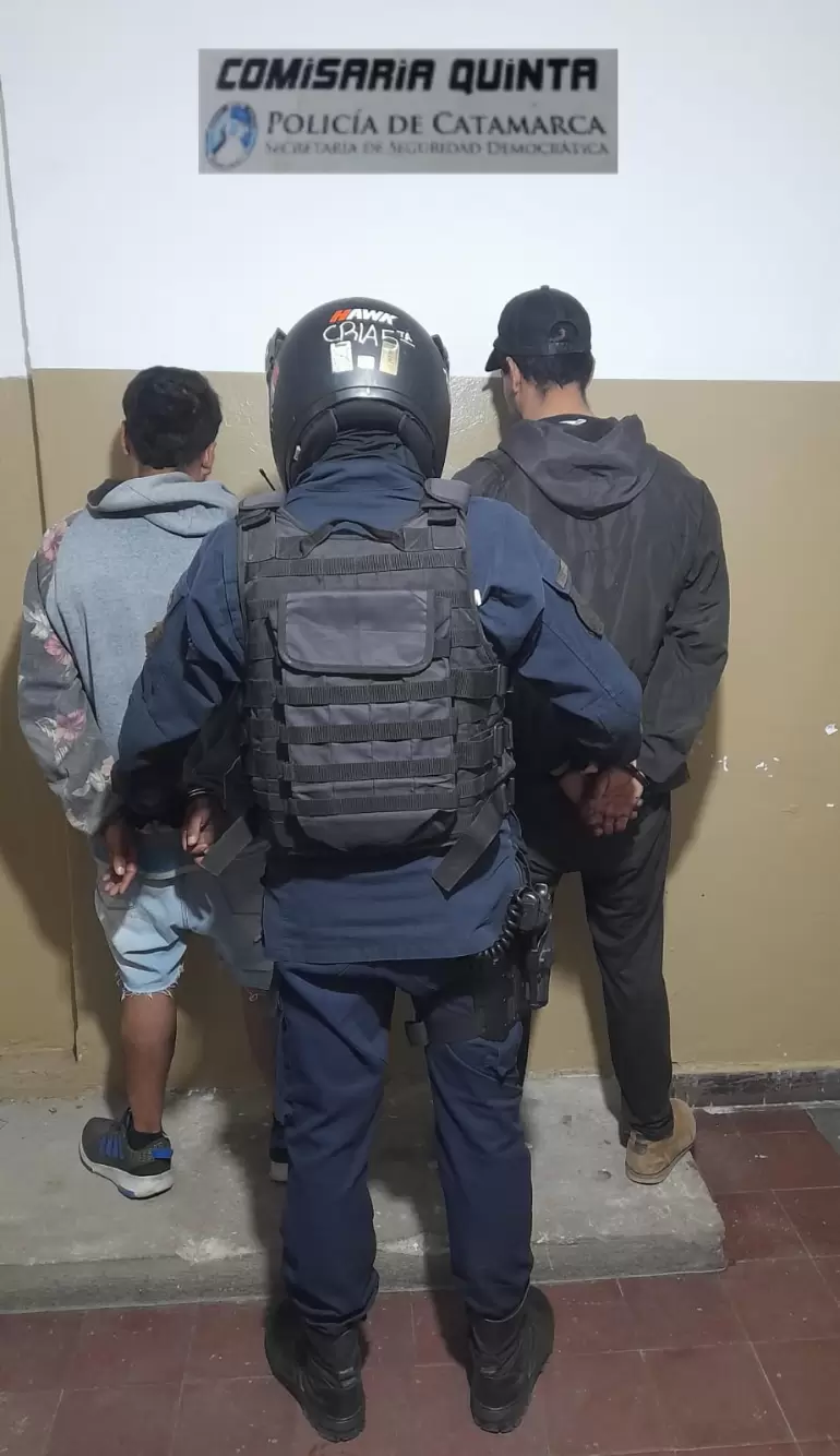 robo tarjetas detenidos