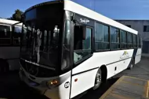 Trabajadores de dos empresas de colectivos van a paro por 48 horas