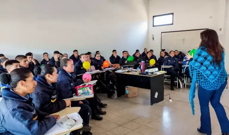 120 Cadetes reciben capacitaci�n en cuidado emocional