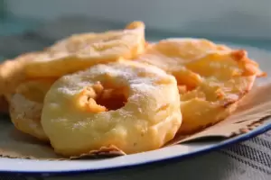Cmo realizar unos rpidos y saludables donuts de manzana