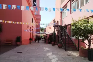 Cierran el patio de la Catedral y el Camarn por remodelacin