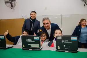 Inauguraron la primera Aula del Futuro en la Capital