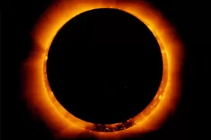NASA: Qu es el "anillo de fuego" y cundo se podr ver este ltimo eclipse solar anular del 2024 en la Argentina?
