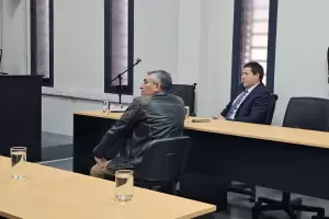 Sin Guaraz en la sala, la ex novia declar� por m�s de dos horas y se descompens�