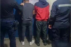 Detuvieron a tres jvenes por acosar a una chica en el Alto Fariango
