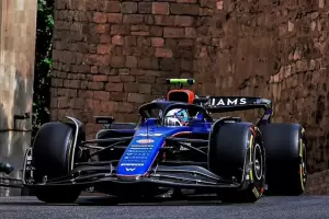 Penalizaron a Hamilton y Colapinto larg octavo en Azerbaiyn