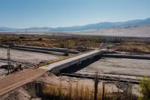 El puente de Medanitos en su etapa final