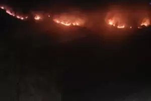 Incendio en Andalgal: cinco focos se detectaron en Minas Capillitas