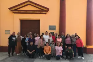 Dictaron taller en la parroquia Santa Ana y San Joaqun