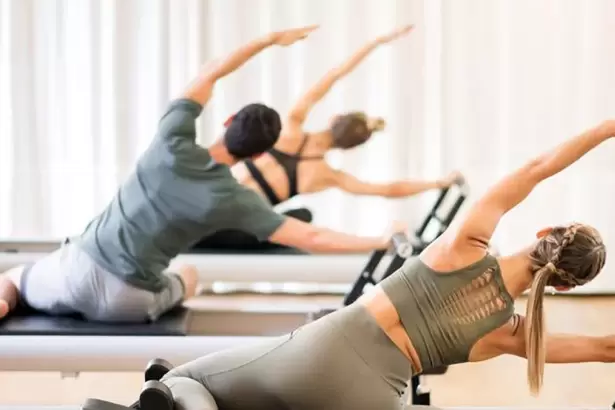 Pilates, gimnasio o nataci�n: qu� entrenamiento recomiendan despu�s de los 50