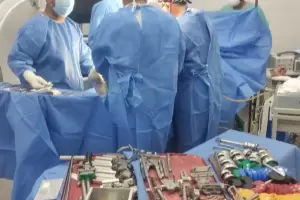 Hospital de Beln: realizaron la primera ciruga de reemplazo total de rodilla