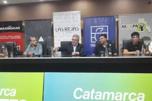 Lanzaron oficialmente el torneo de pdel "Catamarca FIP Rise"
