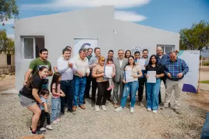 Ms vecinos tienen sus viviendas propias y las infancias su CDI