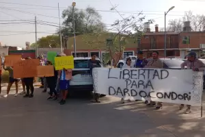 Familiares reclaman la libertad de "Peque" Condor