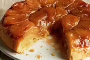 Torta invertida de manzanas receta fcil ideal para la merienda
