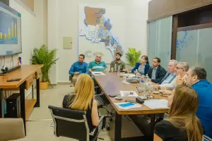 Evalan estrategias para aliviar la quita de bonificaciones a la energa por parte de Nacin